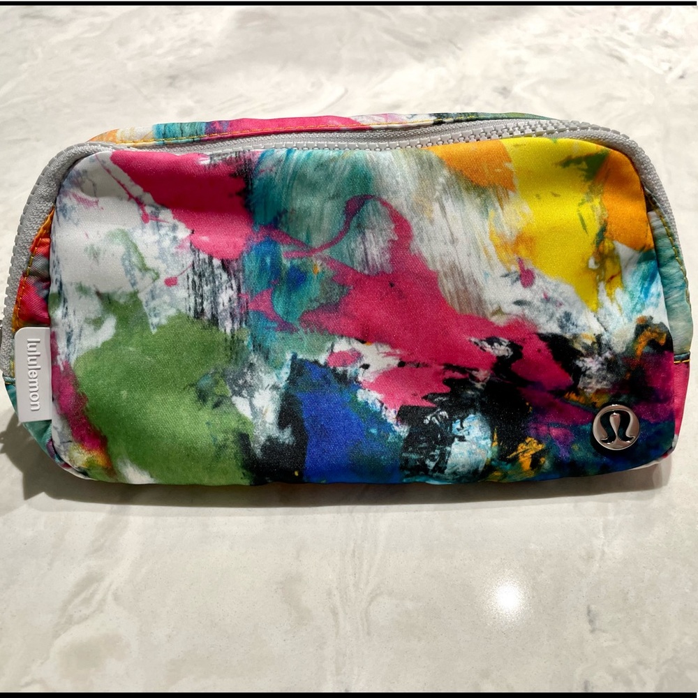 Rare lululemon no limits white multi color everywhere belt bag